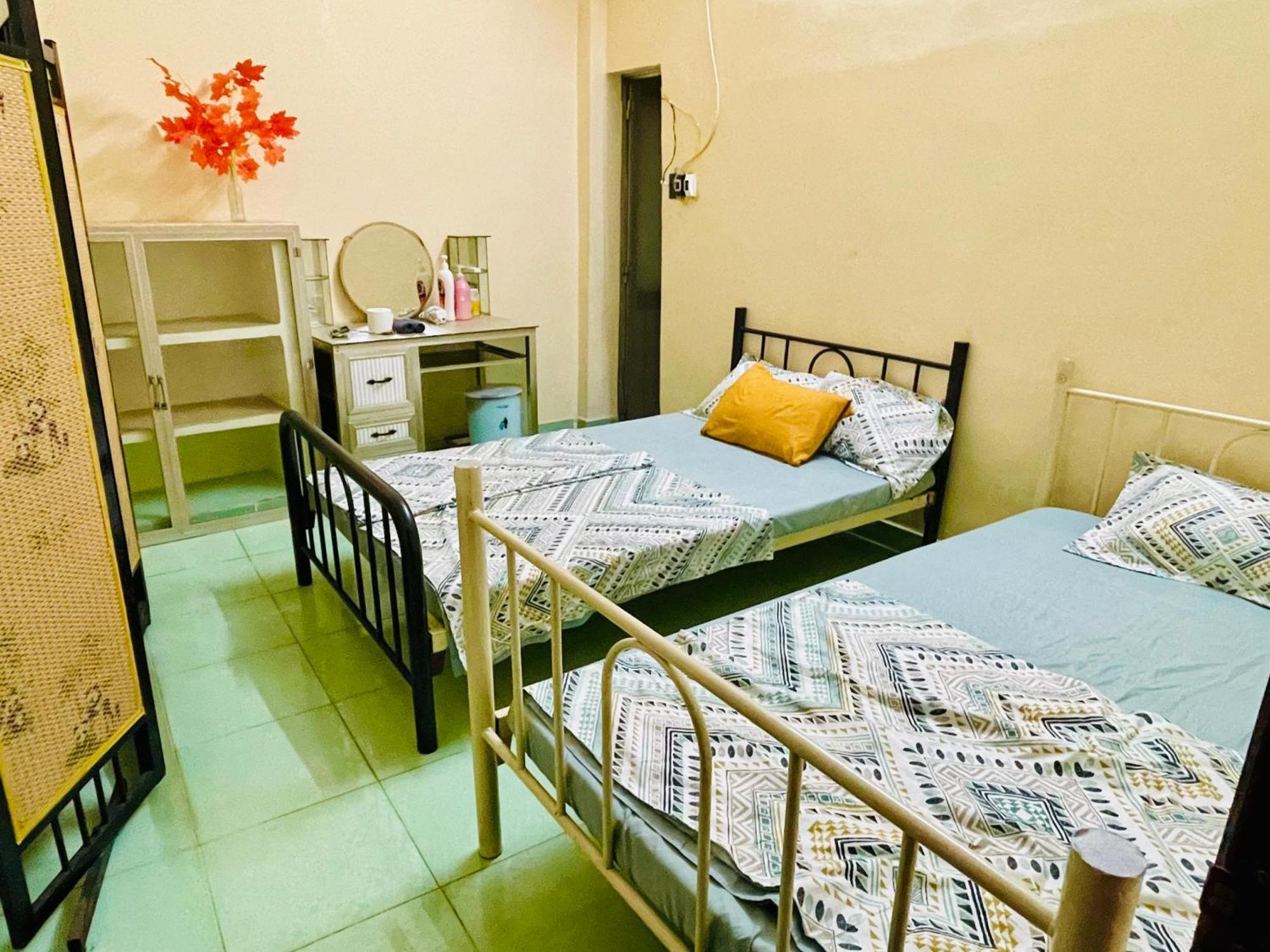 花ren Hostel ホーチミン市 エクステリア 写真