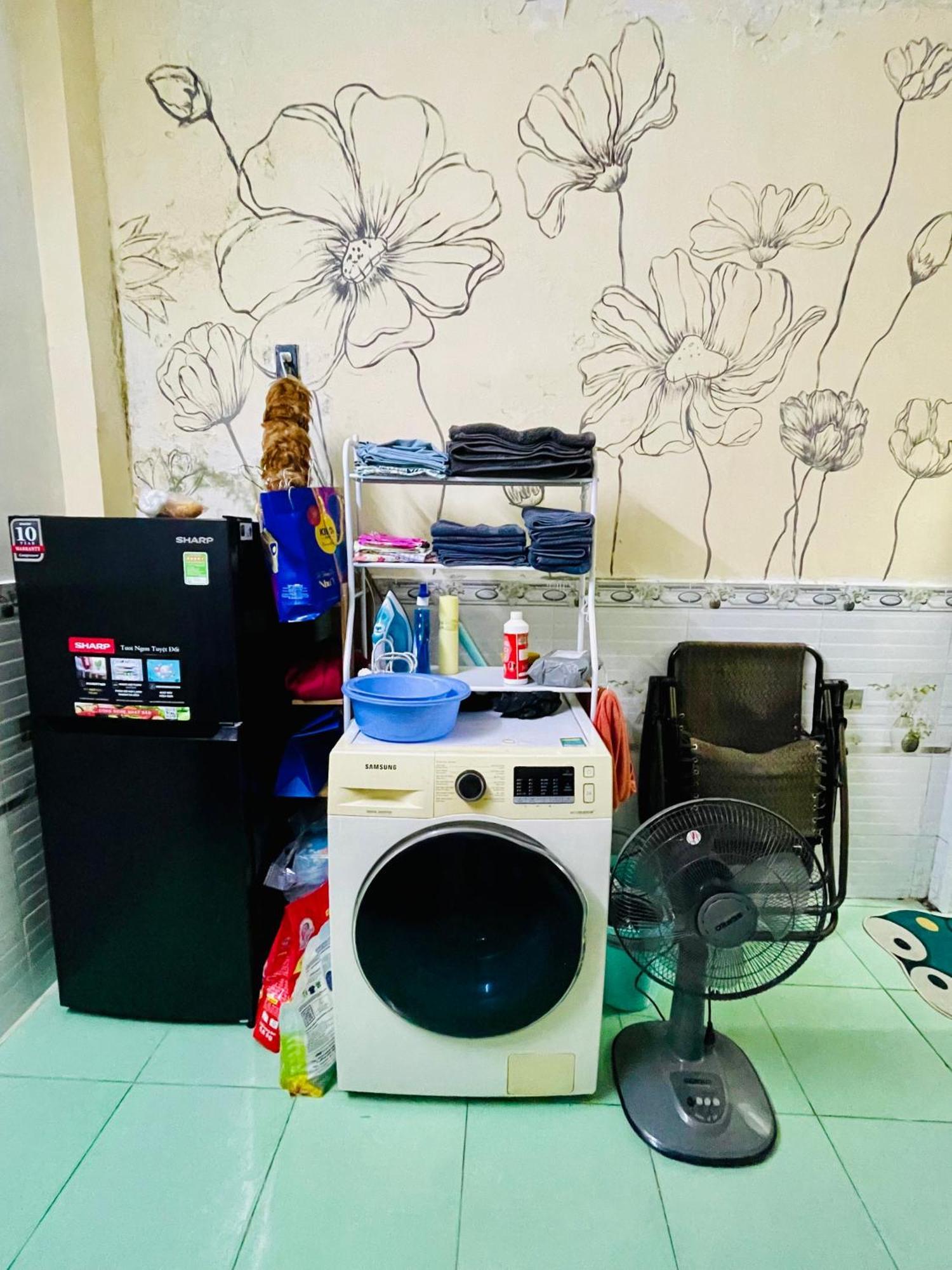 花ren Hostel ホーチミン市 エクステリア 写真