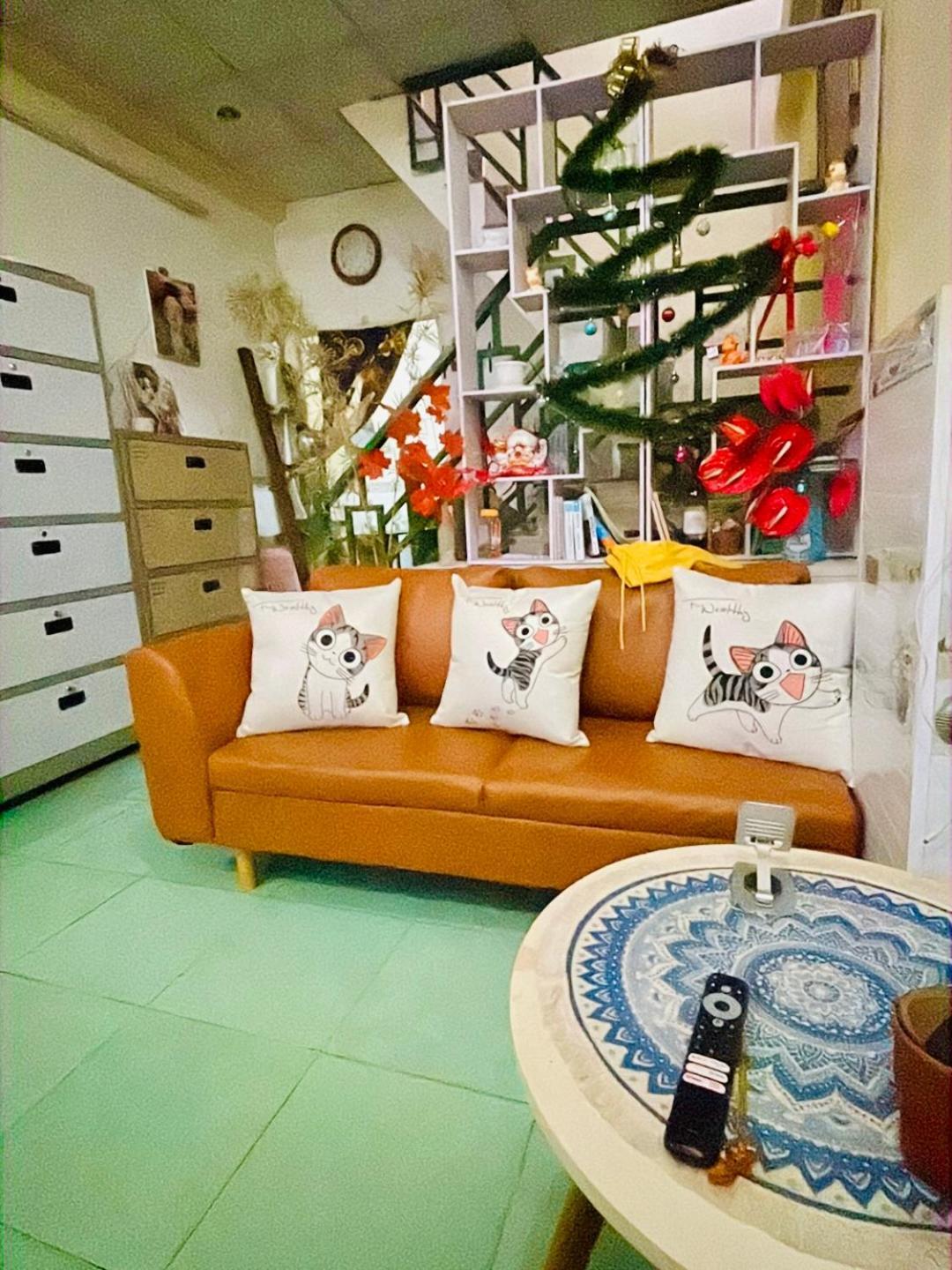 花ren Hostel ホーチミン市 エクステリア 写真